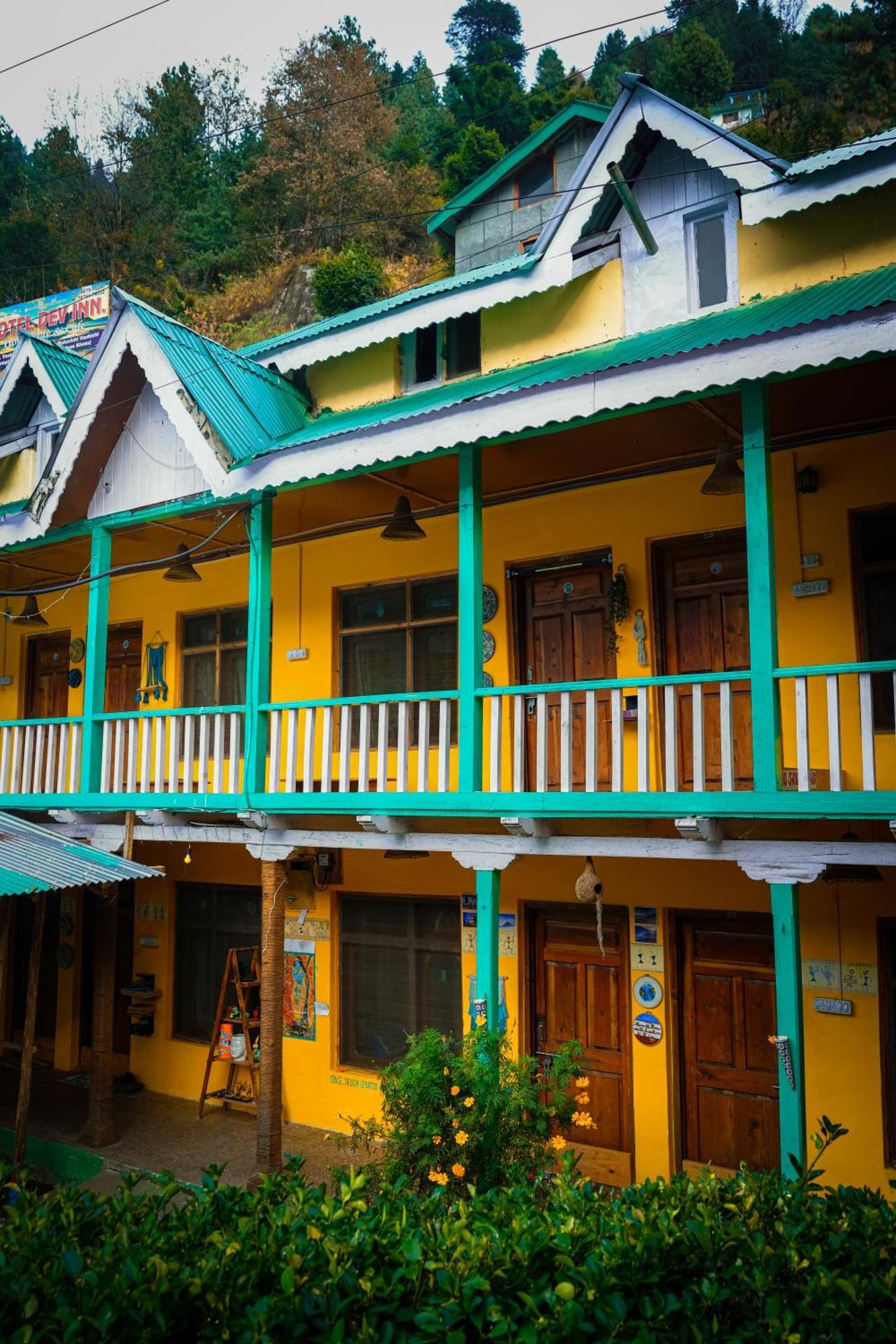 Yaarana Stay & Cafe, Vashisht, Manali Dış mekan fotoğraf