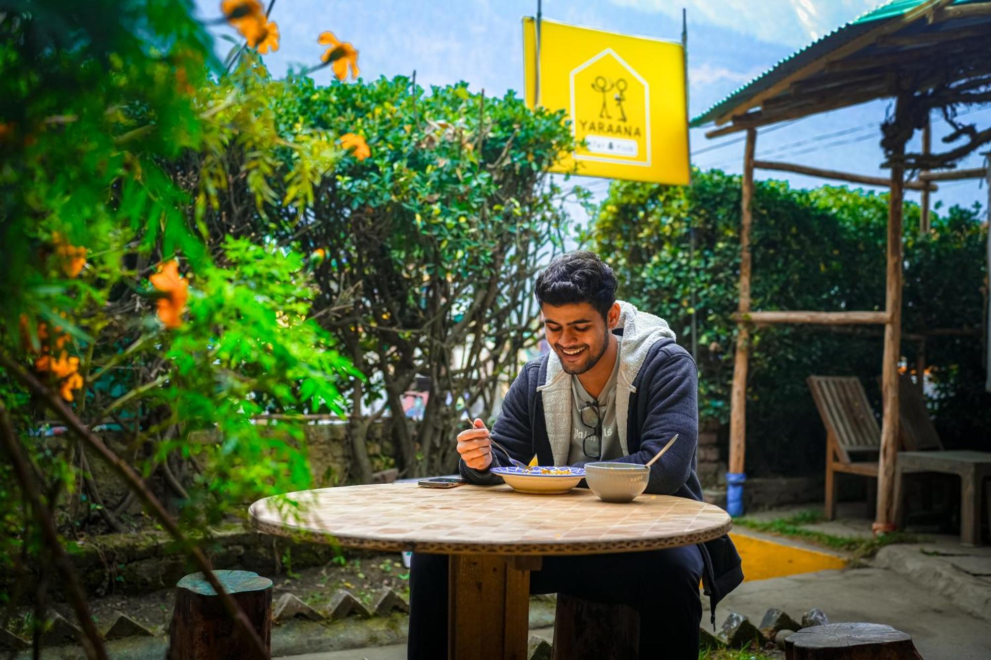 Yaarana Stay & Cafe, Vashisht, Manali Dış mekan fotoğraf