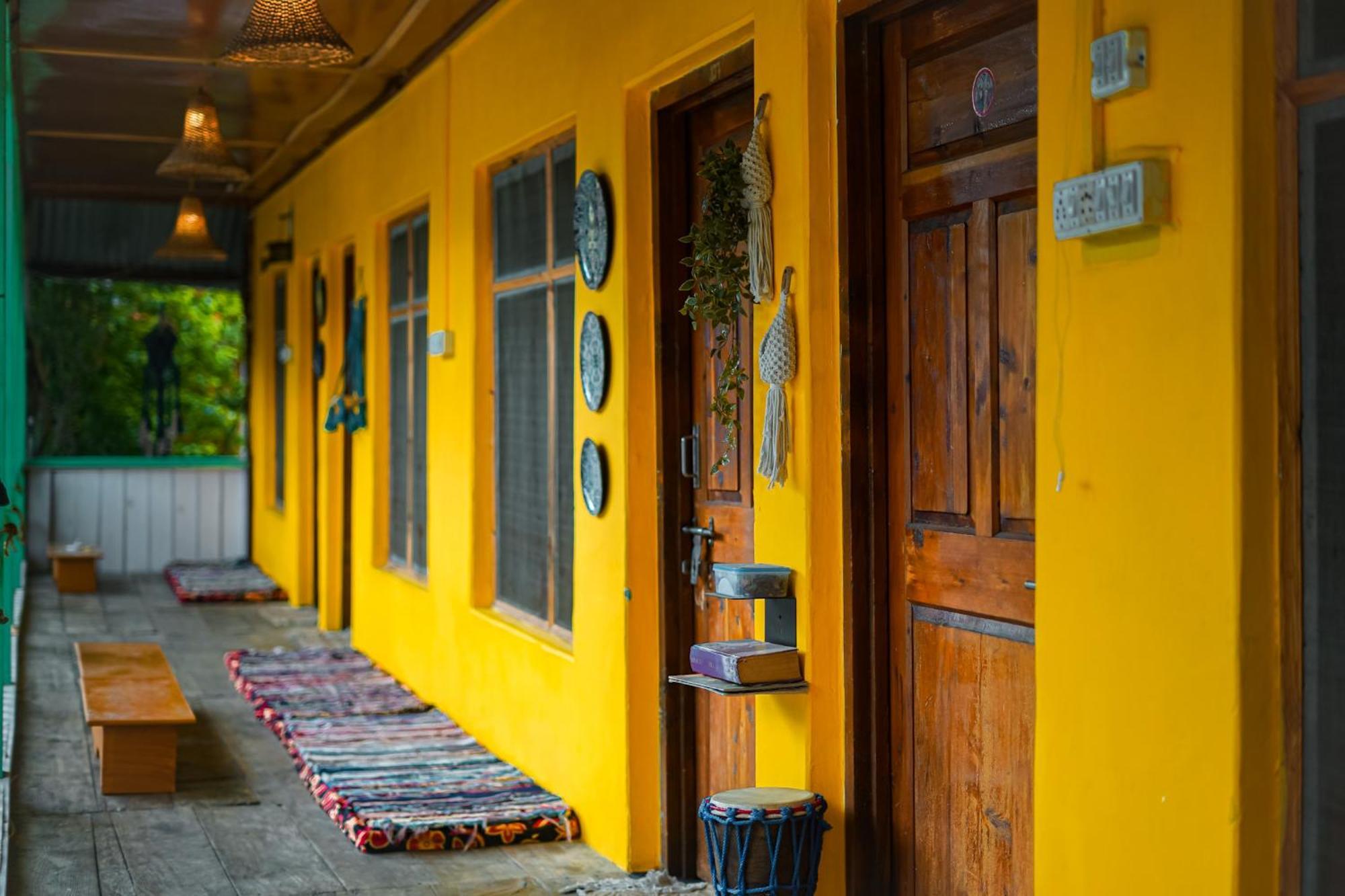 Yaarana Stay & Cafe, Vashisht, Manali Dış mekan fotoğraf